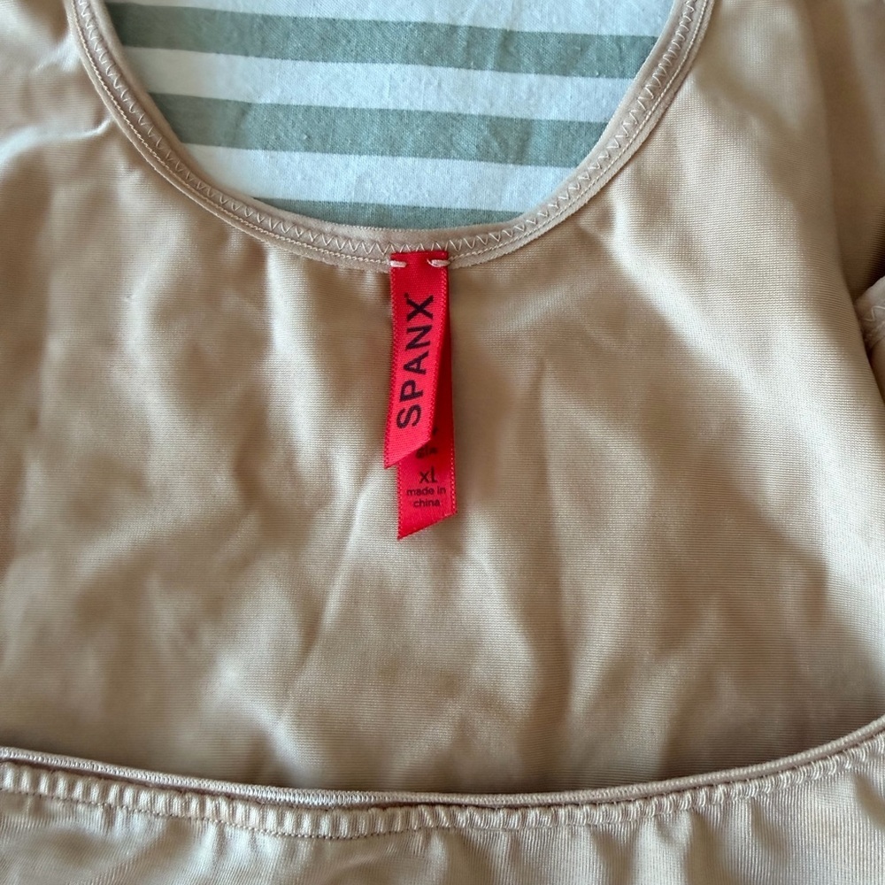 Spanx shapewear - Picture 5 of 5